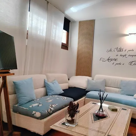 Maison Papa, Casa Per Sentirsi A Casa. *