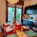 Maison Papa, Casa Per Sentirsi A Casa. *